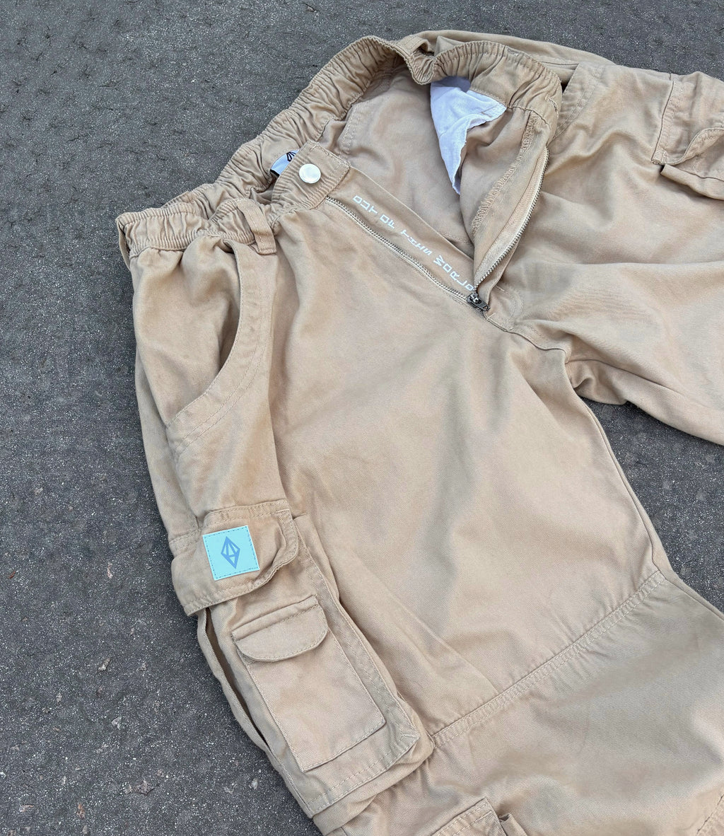 CRYSTAL CARGOS - DESERT - ODY OUT OF THIS WORLD