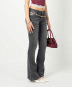 ODY LOW RISE FLARE JEANS - BLACK