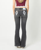 ODY LOW RISE FLARE JEANS - BLACK