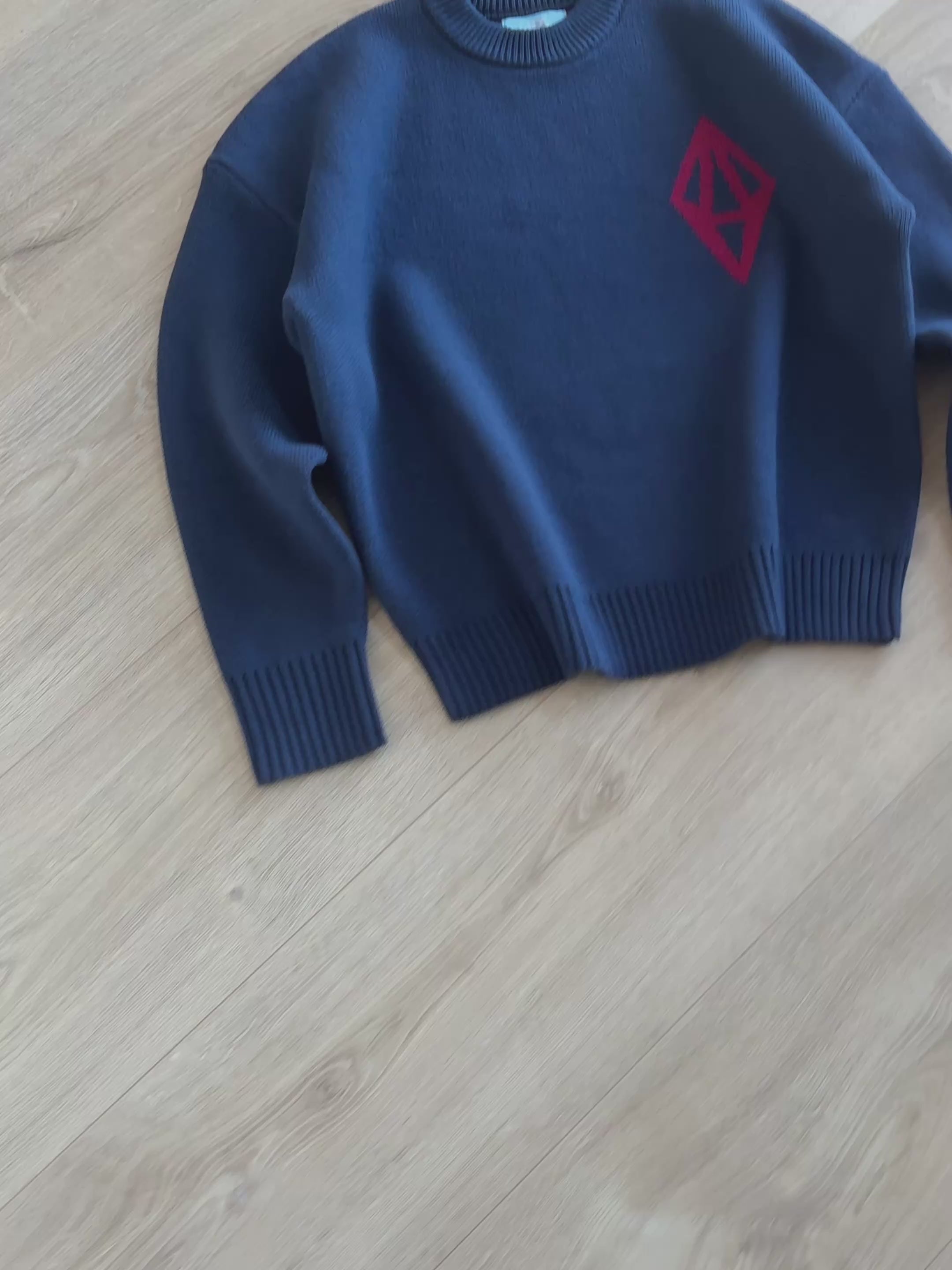 ODY KNIT SWEATER 800GSM - NAVY RED